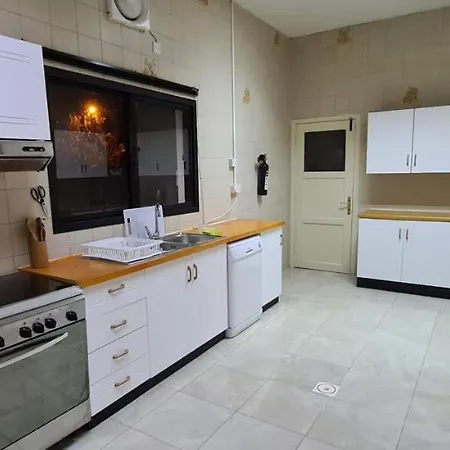 Luxury Holiday Villas In Bahrain For Families Barbar Exterior photo