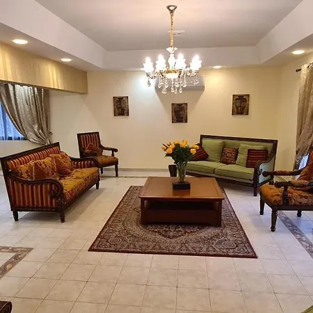 Luxury Holiday Villas In Bahrain For Families Barbar Exterior photo