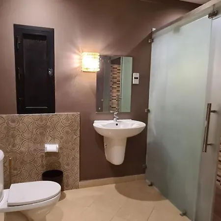 Luxury Holiday Villas In Bahrain For Families Barbar Exterior photo
