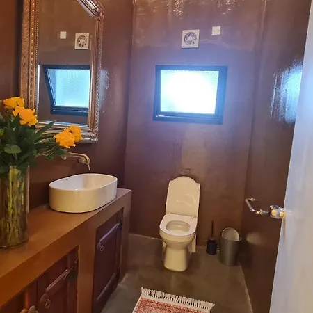 Luxury Holiday Villas In Bahrain For Families Barbar Exterior photo
