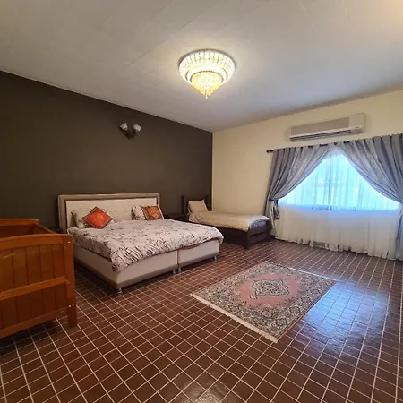 Luxury Holiday Villas In Bahrain For Families Barbar Exterior photo