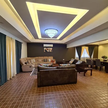 Luxury Holiday Villas In Bahrain For Families Barbar Exterior photo