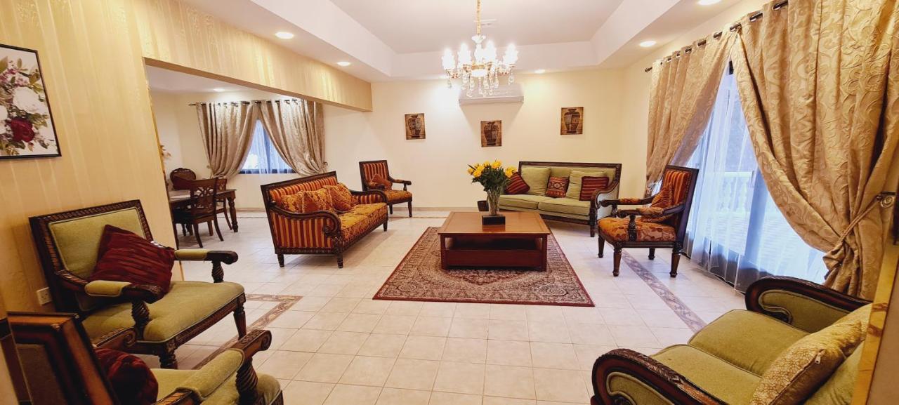 Villa Luxury In Bahrain For Families