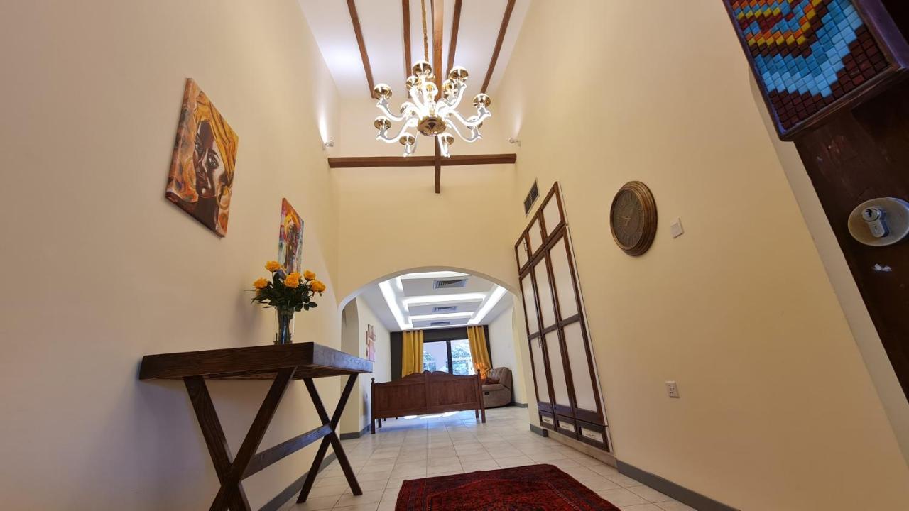 Luxury In Bahrain For Families Villa *