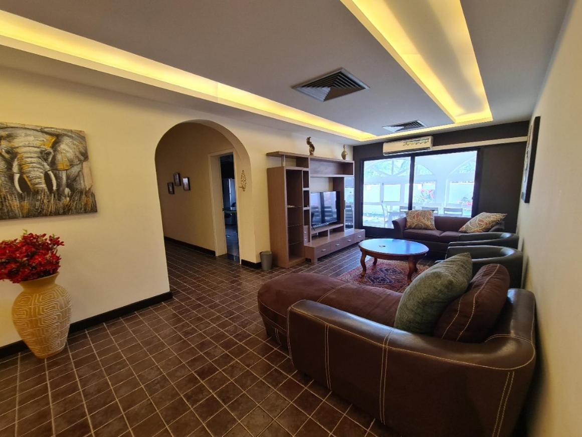 Luxury In Bahrain For Families Barbar