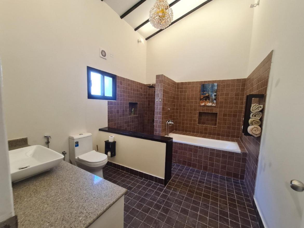 Luxury In Bahrain For Families Villa *